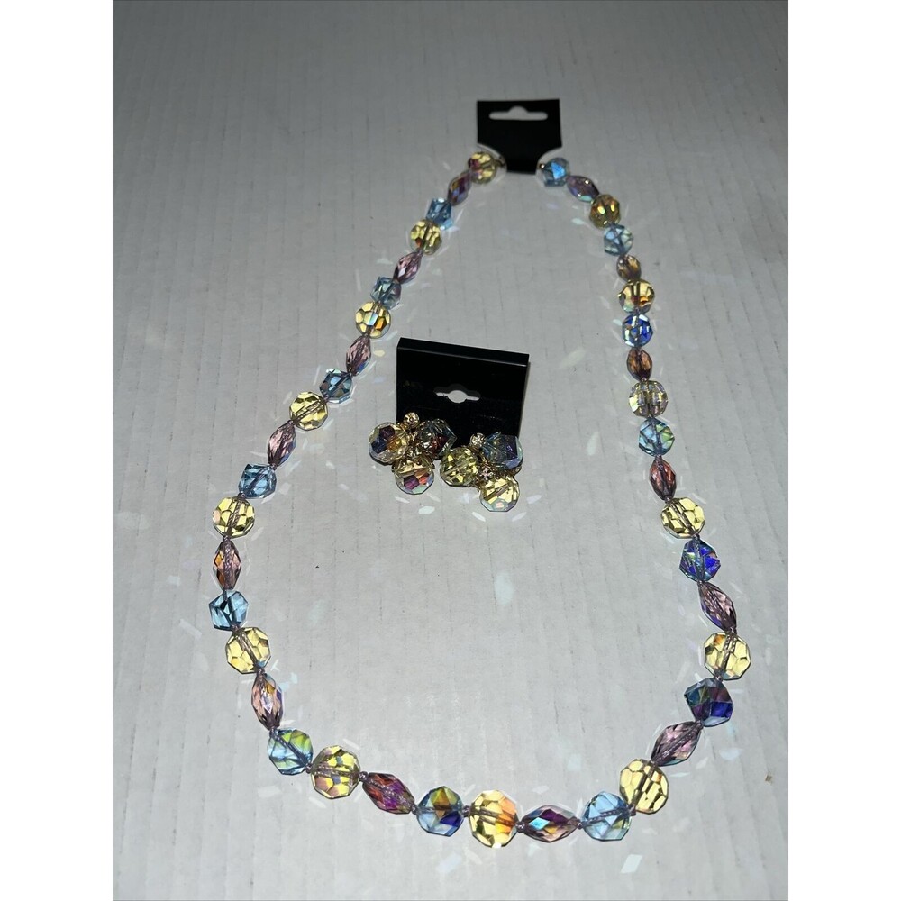 VOGUE Vintage Mid-Century Necklace Earring Set Faceted Cut Crystal Glass Signed